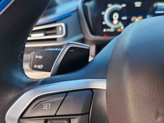 Bmw i8 2018-thumb-39