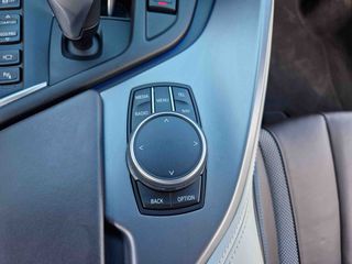 Bmw i8 2018-thumb-28