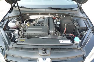 Volkswagen Golf 2015 1.4 TSI -R LINE  DSG (7-Gear)-thumb-12