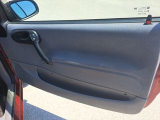 Opel Corsa 2000-thumb-5