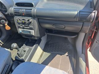 Opel Corsa 2000-thumb-6