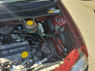 Opel Corsa 2000-thumb-11