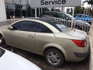 Renault Megane 2005 1.6 Coupé-Cabriolet-thumb-1