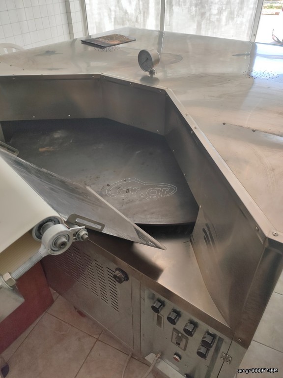 Gas oven roundmove.