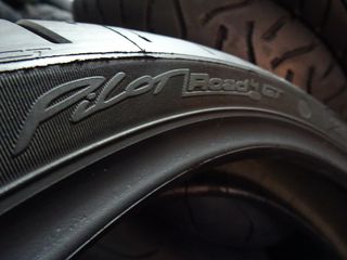 160/60/17 MICHELIN PILOT ROAD 4 (3420)-thumb-2