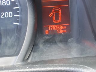 Κλούβα Nissan 2014 ΝV200-thumb-15