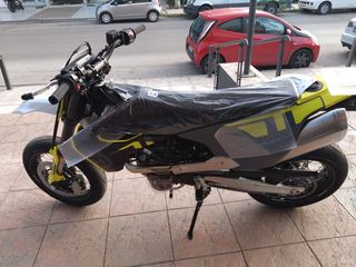 Husqvarna 701 Supermoto 2024 ABS 2024 ΠΡΟΣΦΟΡΑ!!-thumb-3