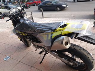 Husqvarna 701 Supermoto 2024 ABS 2024 ΠΡΟΣΦΟΡΑ!!-thumb-4