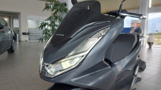 Honda PCX 125 2022-thumb-12