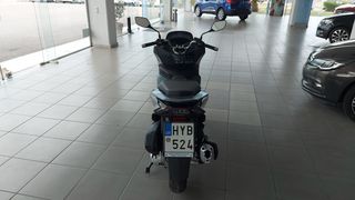 Honda PCX 125 2022-thumb-5