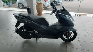 Honda PCX 125 2022-thumb-8