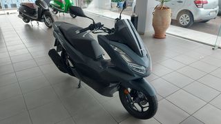 Honda PCX 125 2022-thumb-9