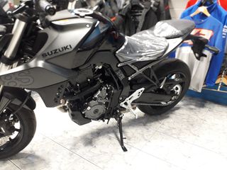 Suzuki GSX 8S 2026-thumb-13