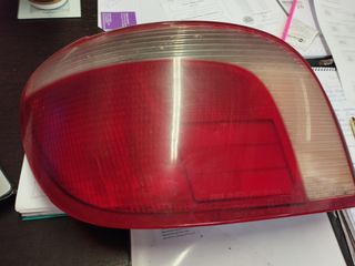 ΦΑΝΑΡΙ ΠΙΣΩ (ΚΟΙΤΟ ΜΕ ΝΤΟΥΙ) ΑΡΙΣΤΕΡΟ ΓΙΑ TOYOTA YARIS 99-05