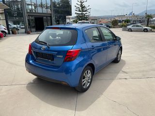 Toyota Yaris 2015 1.33c.c 101hp VVT-i SOL 6M/T-thumb-6