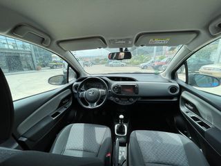 Toyota Yaris 2015 1.33c.c 101hp VVT-i SOL 6M/T-thumb-11