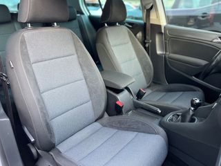 Volkswagen Golf 2011 LOOK R20-thumb-26