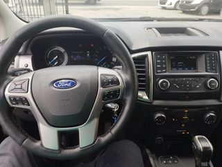 Ford Ranger 2019 Double Cabin 2.0 TDCi Limited 4x4 Automatic-thumb-5