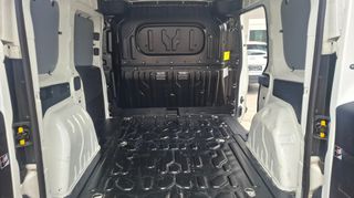 Κλούβα Opel 2017 Combo Euro6__95hp__αφόρτωτο-thumb-31