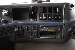 Ανατροπή + Γερανός Volvo 2007 FM8x4 ΜΕ ΓΕΡΑΝΟ HIAB 244 EP-5 HIPRO-thumb-9