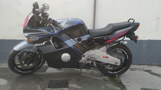 Honda CBR 600 '93 F2 (δώρο 2η μοτό)