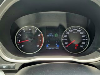 Mitsubishi Eclipse Cross 2018-thumb-11