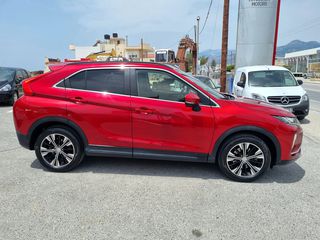 Mitsubishi Eclipse Cross 2018-thumb-8