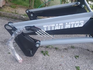 Φορτωτές New Holland 2023 MT03-thumb-2