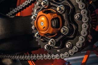 Κάλυμμα Άξονα Πορτοκαλί KTM Cover Super Duke