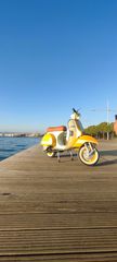 Piaggio Vespa 1978 P200E-thumb-4