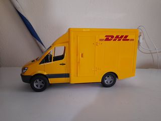 Bruder Mercedes Sprinter DHL-thumb-8