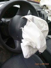 Nissan Micra 2004-thumb-6