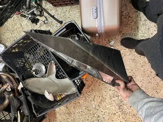 Γνησια Καρμπόν φτερά ουράς ktm superduke 990 άριστα-thumb-4