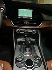 Alfa Romeo Giulia 2017 2.2 Diesel Super AT8 (105 ΕΥΡΩ ΤΕΛΗ)-thumb-6