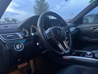 Mercedes-Benz E 300 2014 E 300 BlueTEC HYBRID Saloon-thumb-23