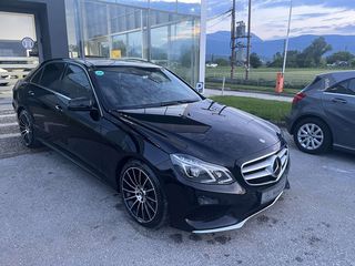 Mercedes-Benz E 300 2014 E 300 BlueTEC HYBRID Saloon-thumb-25