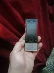 Nokia X3-00 