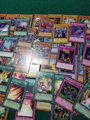 Yugioh - 89 κάρτες Συλλογή 