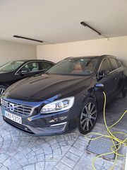 Volvo V60 '16  D6 Twin Engine Momentum AWD Geartronic