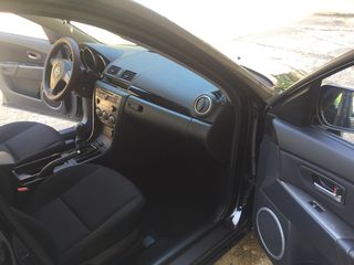 Mazda 3 2007-thumb-12