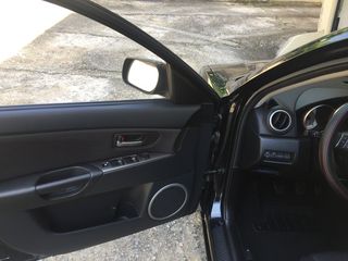 Mazda 3 2007-thumb-1