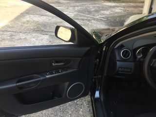 Mazda 3 2007-thumb-2