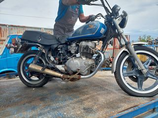 HONDA CM με αριθμο πλαισιου  MC052003213 ΚΩΔΙΚΟΣ:222643(4010Α)