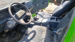 Κλούβα Nissan 1993 ΑΝΤΑΛΛΑΚΤΙΚΑ ΜΟΝΟ ΚΟΜΜΑΤΙΑ-thumb-6