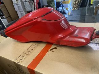 ΝΤΕΠΟΖΙΤΟ ΡΕΖΕΡΒΟΥΑΡ DUCATI 749/999-thumb-4