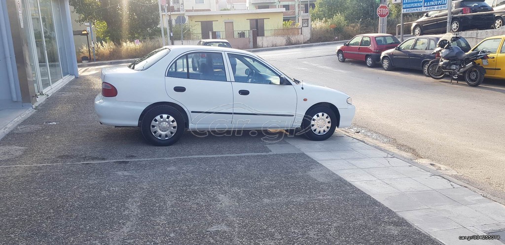 Hyundai Accent 2000  1.3 GLS