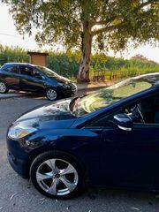 Ford Focus 2014-thumb-1