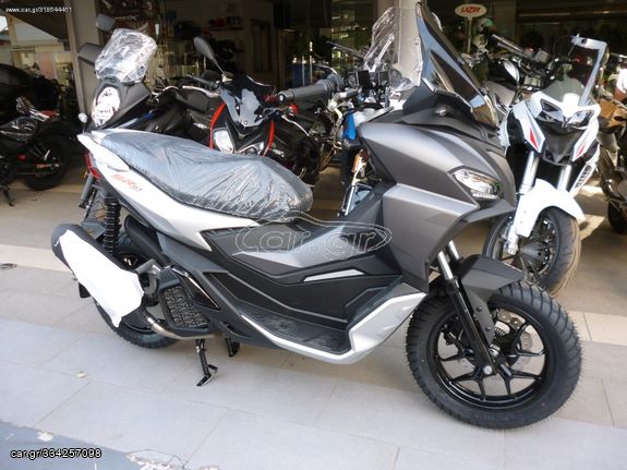 Aprilia SR GT 200 2024
