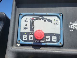 Mercedes-Benz 2009 3348 ACTROS 6X6 EYRO5 -thumb-10