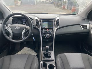 Hyundai i 30 2013 1.4c.c CRD-i 16V TD 90 hp NAVI-thumb-15